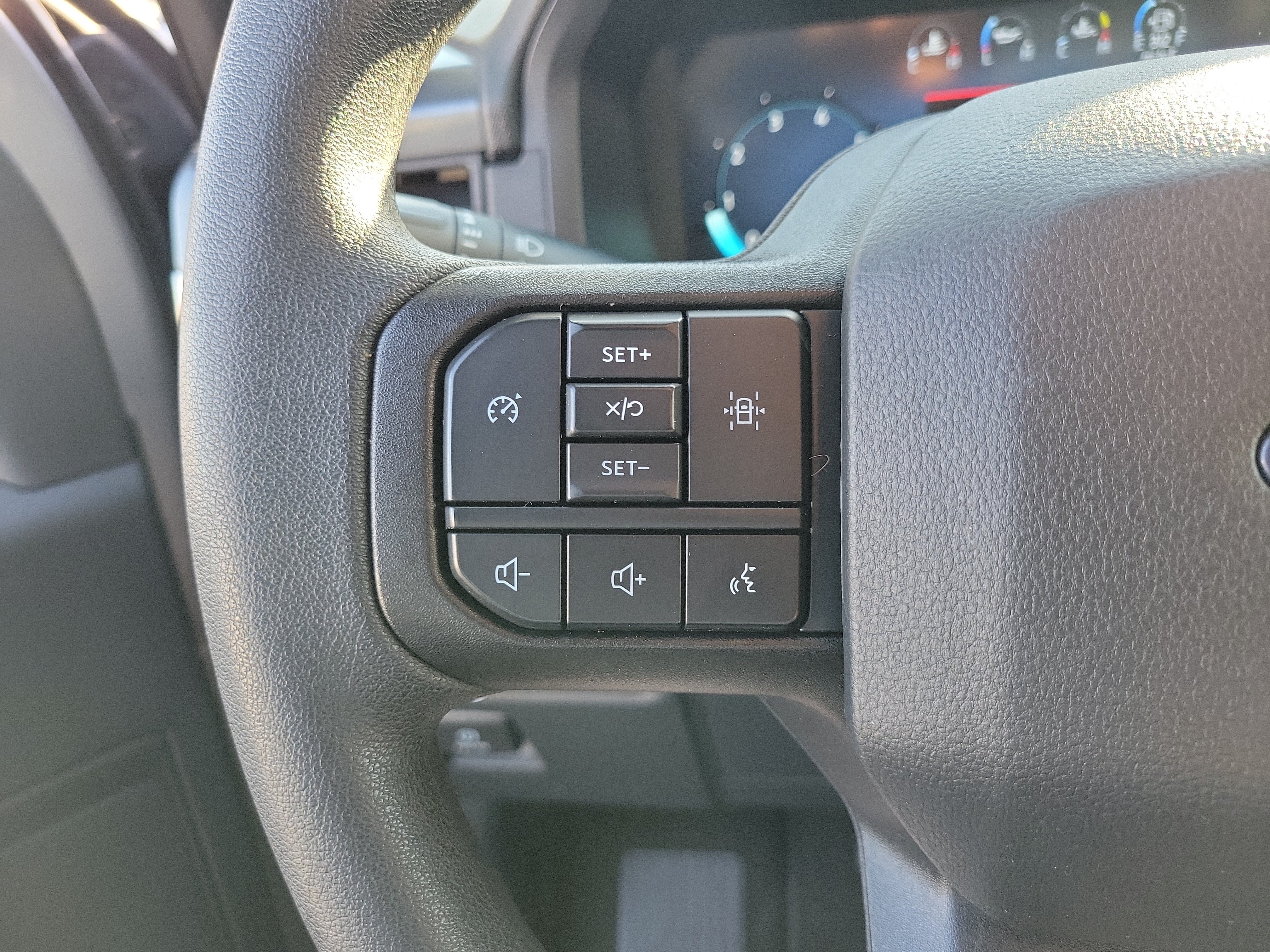 Certified 2024 Ford F150 STX RWD image 5