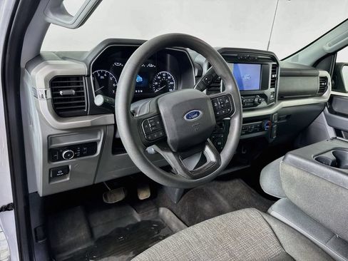 Used 2022 Ford F150 XLT w/ Trailer Tow Package AWD/4WD image 10