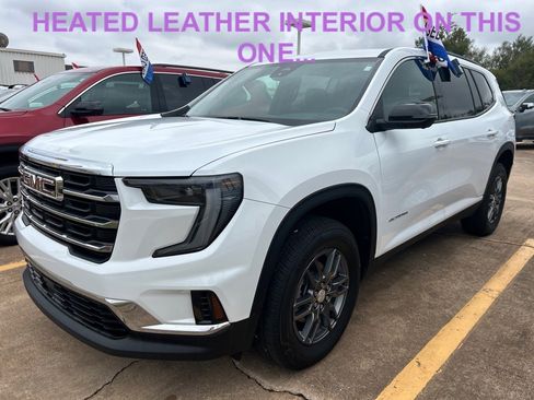 Used 2025 GMC Acadia Elevation image 1