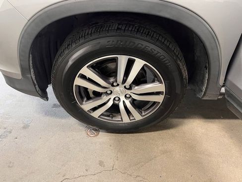 Used 2016 Honda Pilot EX-L image 29