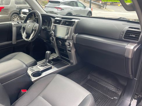 Used 2023 Toyota 4Runner SR5 Premium w/ Moonroof Package image 27