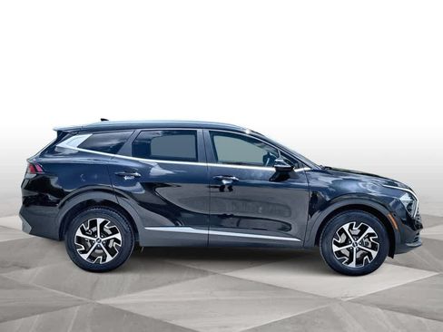 Certified 2023 Kia Sportage EX AWD/4WD image 9