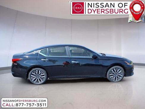 New 2025 Nissan Altima 2.5 SV w/ SV Premium Package image 2