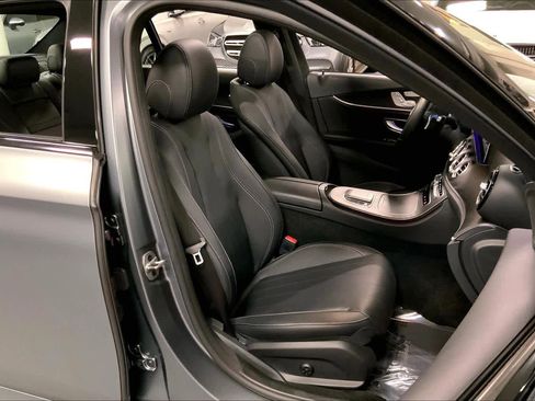 Used 2022 Mercedes-Benz E 350 Sedan image 8