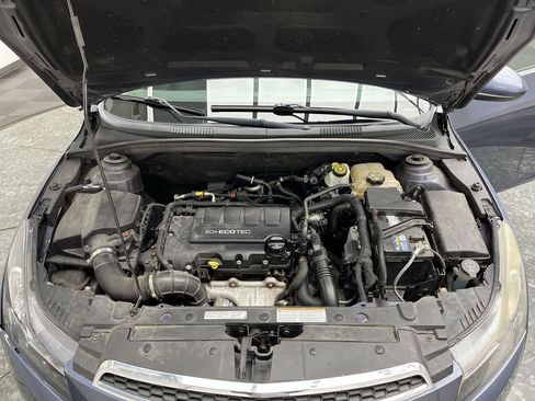 Used 2013 Chevrolet Cruze LT w/ All-Star Edition FWD image 24
