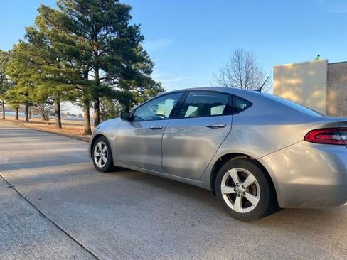 Used 2015 Dodge Dart SXT image 5