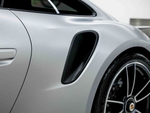 Used 2022 Porsche 911 Turbo S AWD/4WD image 29