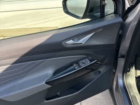 Certified 2023 Volkswagen ID.4 Pro S AWD/4WD image 13