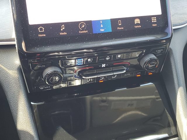 Used 2023 Jeep Grand Cherokee L Limited w/ Luxury Tech Group II RWD image 22
