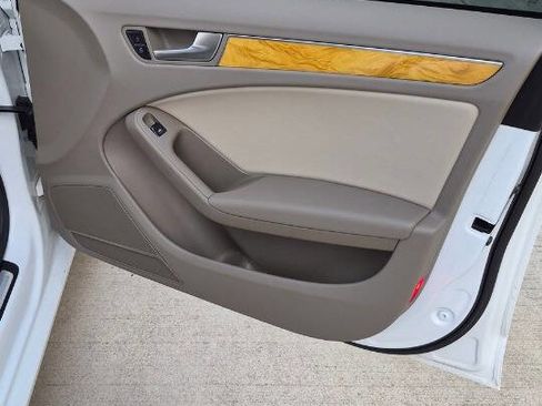 Used 2009 Audi A4 2.0T Premium Plus image 57