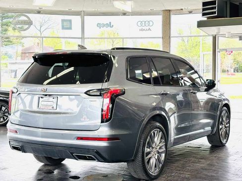 Used 2021 Cadillac XT6 Sport AWD/4WD image 9