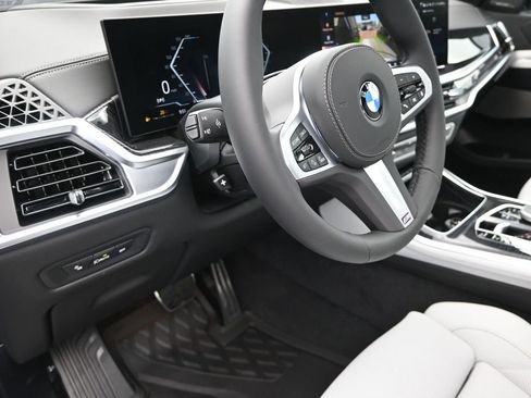 New 2026 BMW X5 sDrive40i w/ M Sport Package RWD image 12