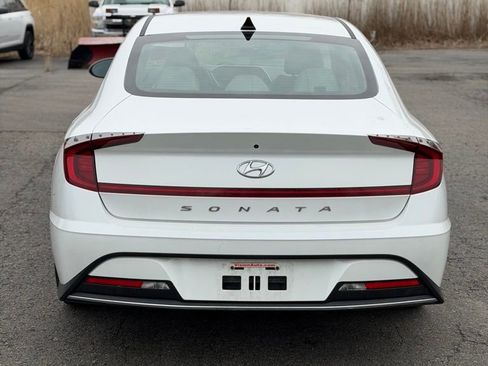 Used 2021 Hyundai Sonata SE w/ Preferred Accessory Package image 5