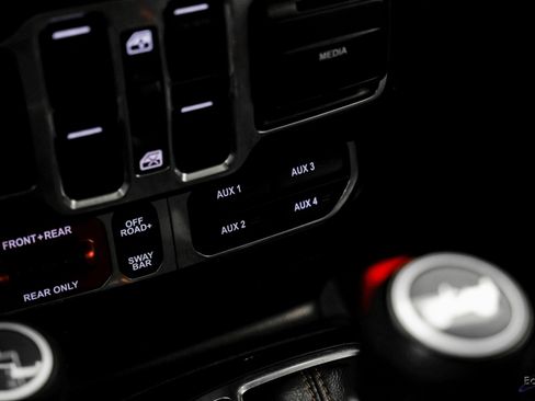 Used 2022 Jeep Wrangler Unlimited Rubicon w/ Xtreme Recon 35" Tire Package image 63