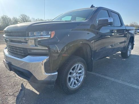 Used 2021 Chevrolet Silverado 1500 LT w/ LPO, Dark Essentials Package image 5