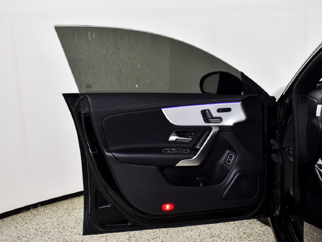Certified 2023 Mercedes-Benz CLA 250 4MATIC w/ Premium Package image 18