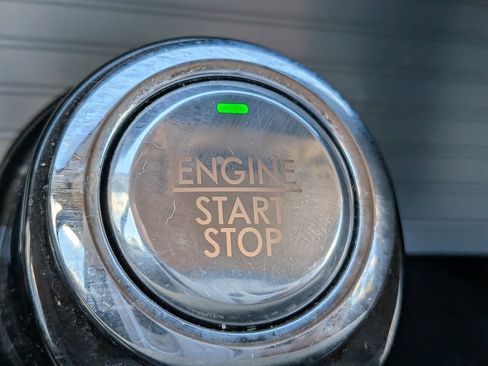 Certified 2020 Lincoln Corsair FWD w/ Equipment Group 101A image 33