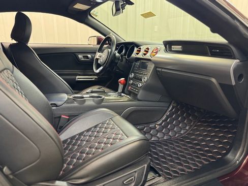 Used 2018 Ford Mustang GT RWD image 25