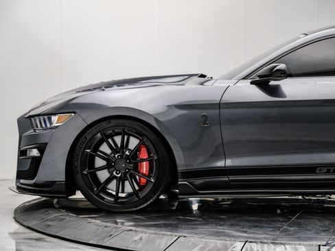 Used 2021 Ford Mustang Shelby GT500 w/ Technology Package image 8