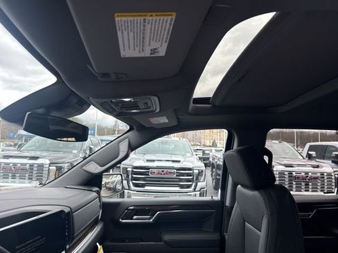 New 2026 GMC Sierra 1500 Elevation w/ Elevation Premium Package image 25