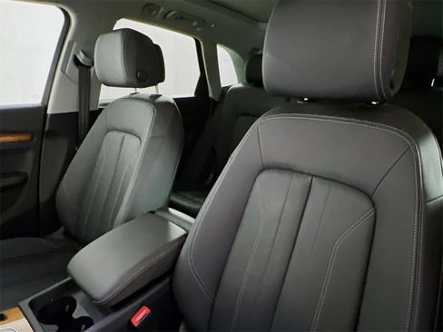 Used 2023 Audi Q5 2.0T Premium Plus w/ Premium Plus Package image 11