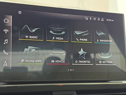 Used 2022 Audi A4 2.0T Premium w/ Convenience Package image 20