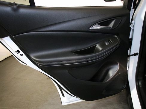 Used 2022 Buick Encore GX Preferred w/ Cold Weather Comfort Package image 25