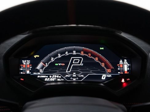 Used 2023 Lamborghini Huracan STO RWD image 31