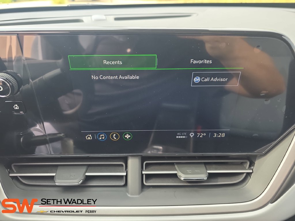 New 2026 Chevrolet Trax LS w/ LS Convenience Package FWD image 23