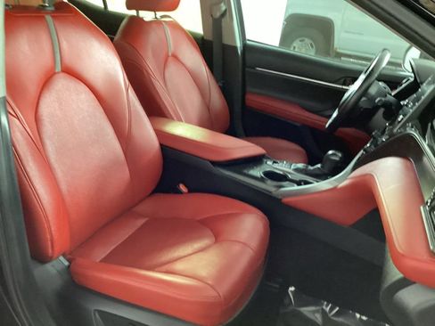 Used 2024 Toyota Camry XSE FWD image 18