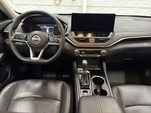Used 2024 Nissan Altima 2.5 SL image 12