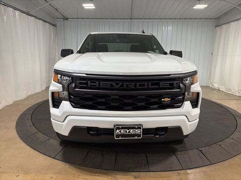 Used 2022 Chevrolet Silverado 1500 Custom image 12