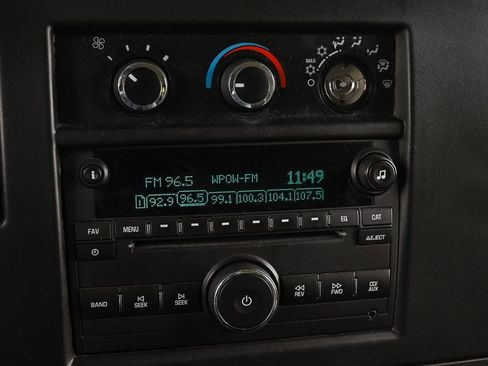 Used 2017 Chevrolet Express 2500 LS image 25