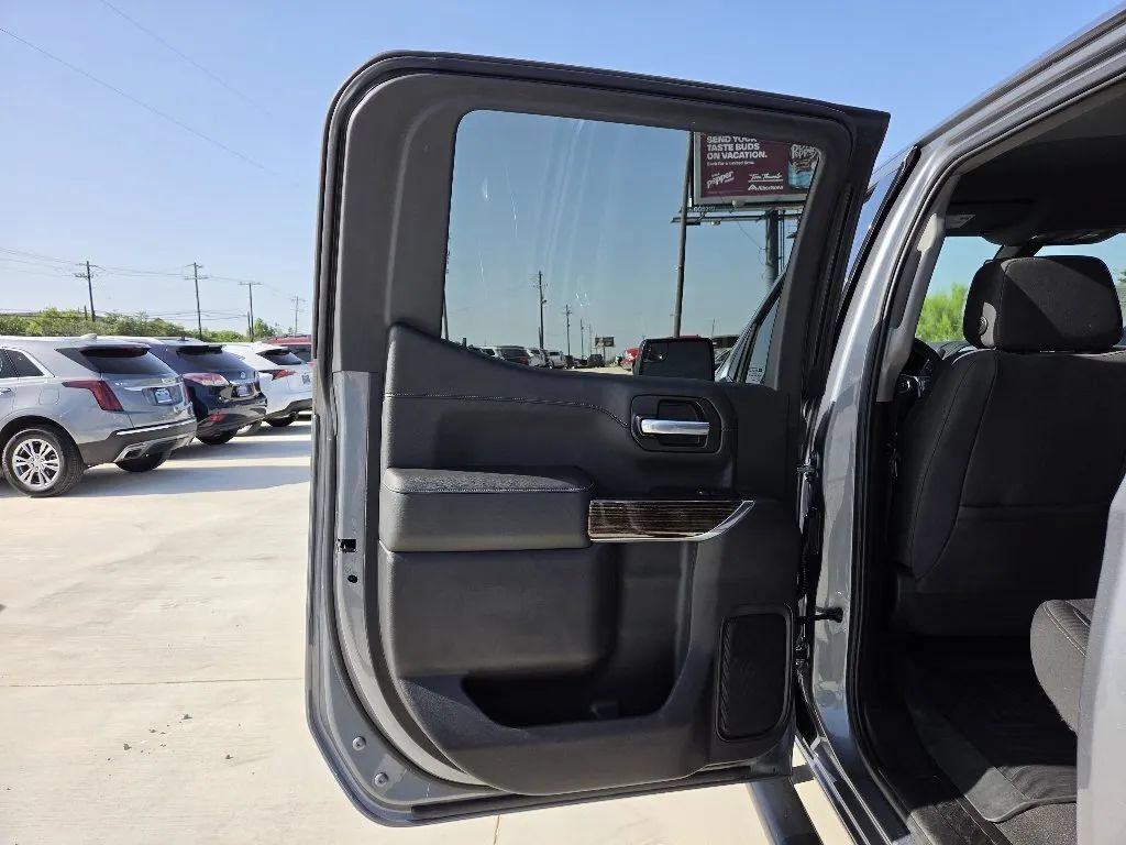 Used 2020 GMC Sierra 1500 Elevation w/ Elevation Value Package RWD image 15