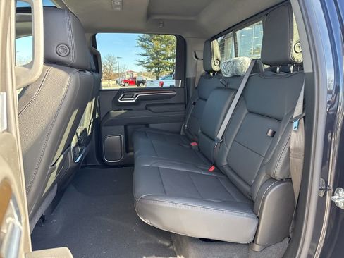 New 2026 GMC Sierra 2500 Denali w/ Denali Reserve Package AWD/4WD image 25