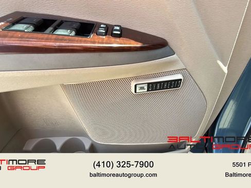 Used 2010 Toyota Venza FWD image 13
