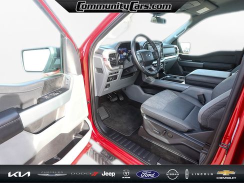 Used 2022 Ford F150 XLT w/ Equipment Group 302A High image 12