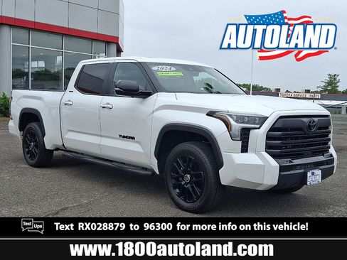 Used 2024 Toyota Tundra Limited AWD/4WD image 1
