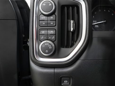 Used 2019 GMC Sierra 1500 Elevation image 17