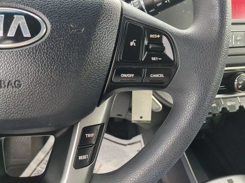 Used 2013 Kia Rio EX FWD image 25