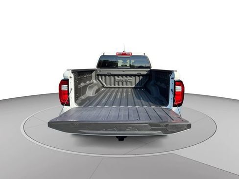 Used 2026 GMC Canyon Elevation w/ Technology Package AWD/4WD image 18