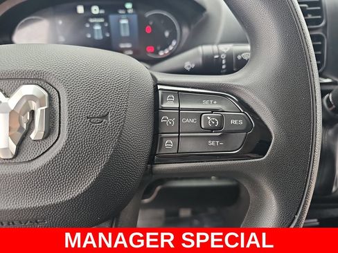 Used 2025 RAM ProMaster 2500 w/ U-Haul Equipment Group FWD image 17