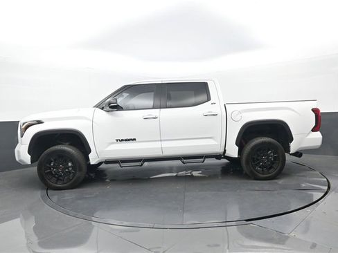 Used 2025 Toyota Tundra SR5 image 7