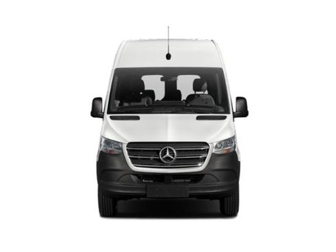 Used 2019 Mercedes-Benz Sprinter 170 image 4