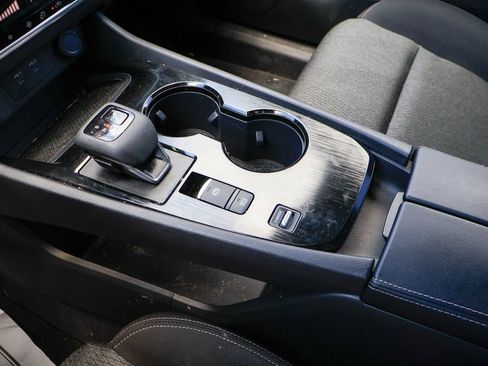 Certified 2026 Nissan Rogue SV FWD image 15