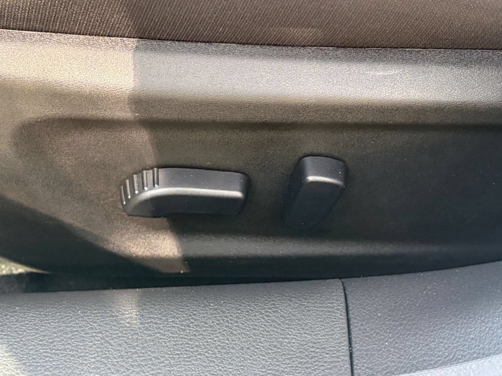 Used 2026 Nissan Altima 2.5 SV FWD image 22