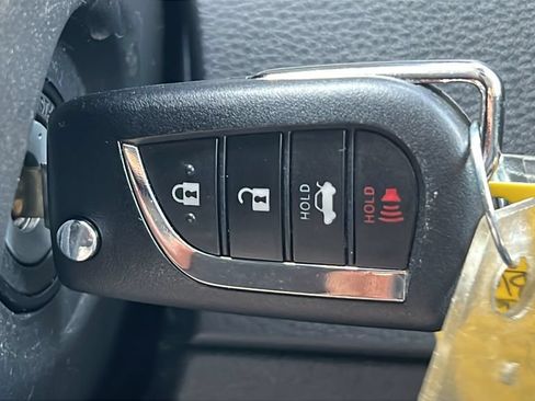 Used 2024 Toyota Corolla LE FWD image 21