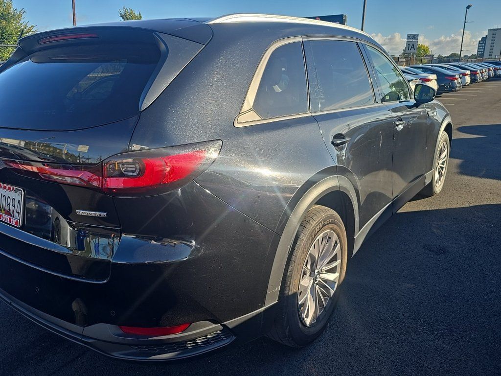 Used 2025 MAZDA CX-90 3.3 Turbo w/ Preferred Package AWD/4WD image 3
