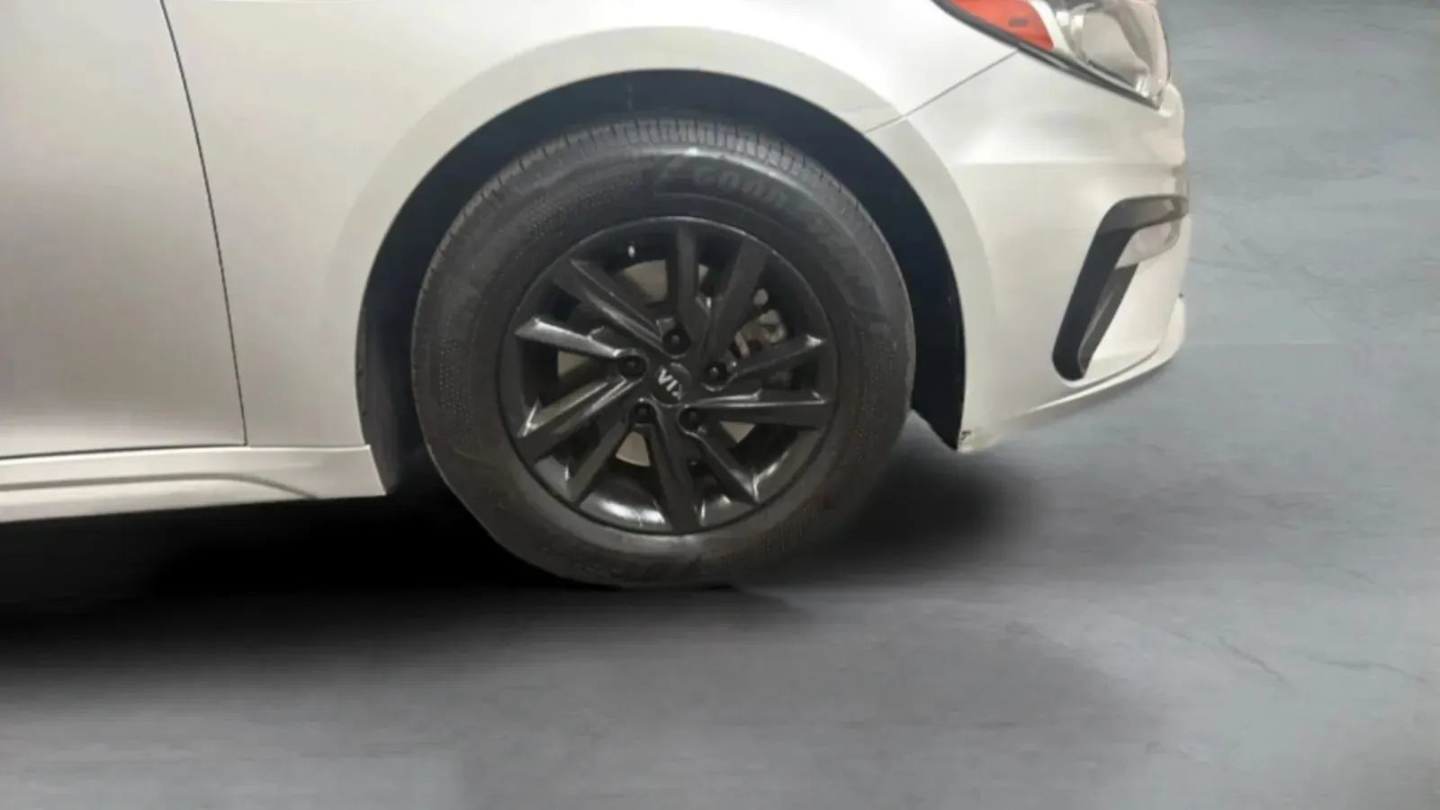 Used 2020 Kia Optima LX FWD image 25