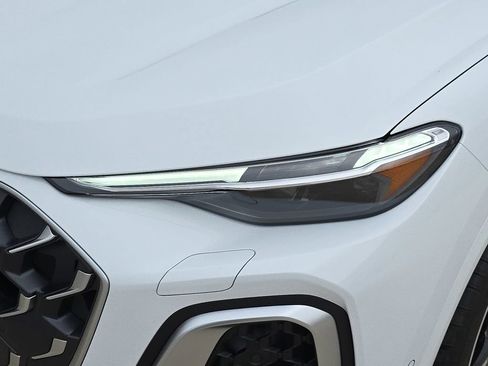 New 2026 Audi SQ5 Premium Plus AWD/4WD image 32